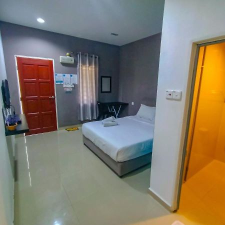 Bonda Room Stay Langkawi Pantai Cenang  Exterior photo